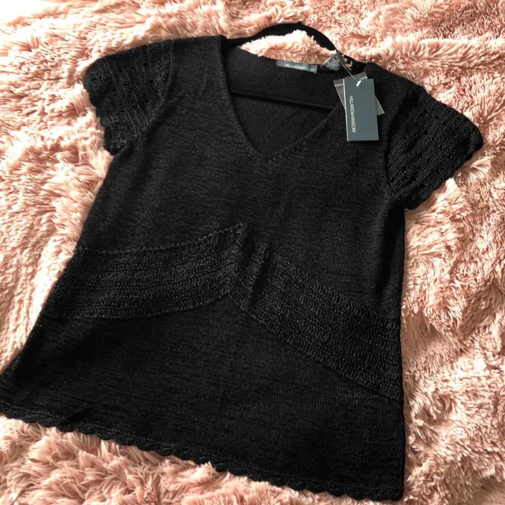 Black knit top with detailing stitching